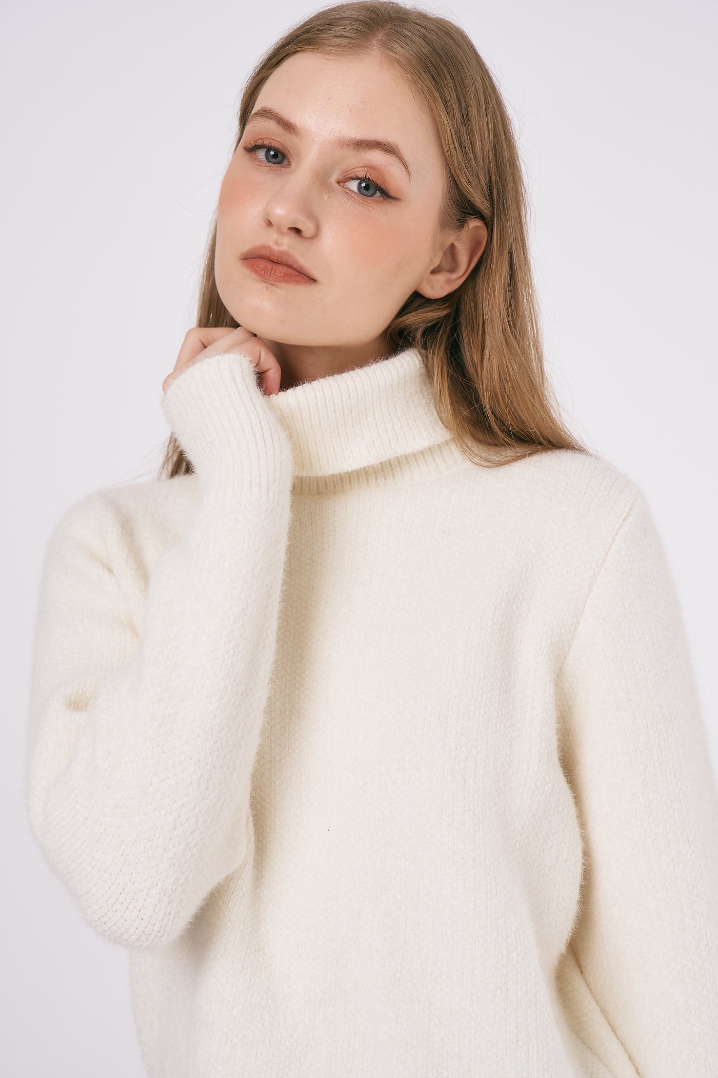 storets.com Hazel Turtleneck Pullover
