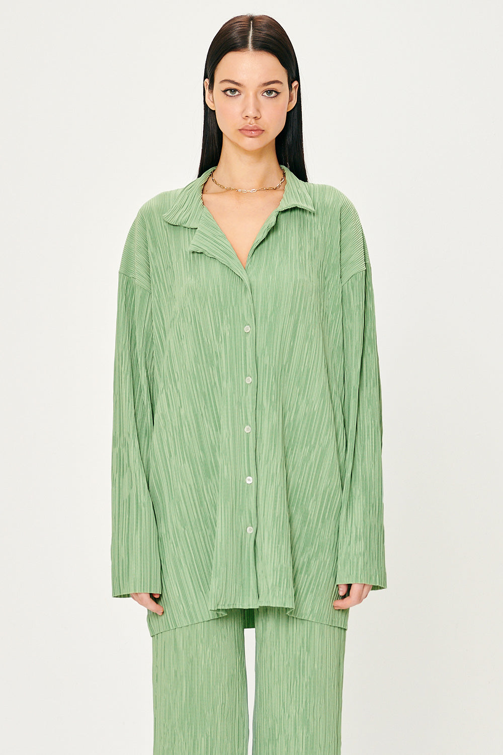 storets.com Maria Oversized Plisse Shirt