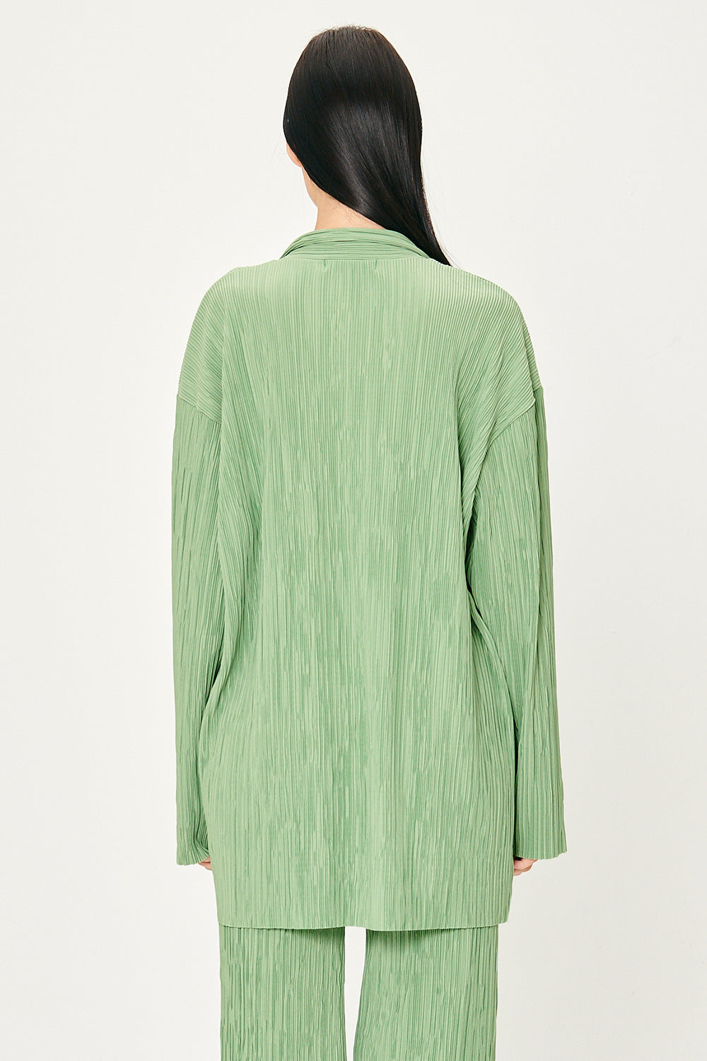 storets.com Maria Oversized Plisse Shirt