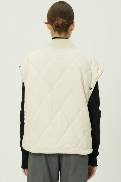 storets.com Eileen Quilted Sherpa Coat w/Detachable Sleeve