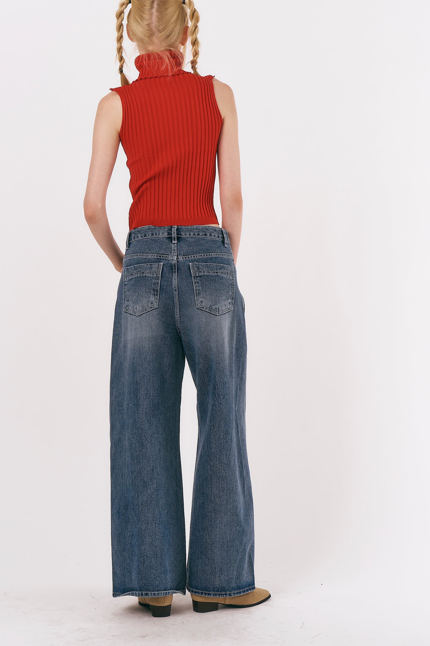 storets.com Ashly Flared Jeans