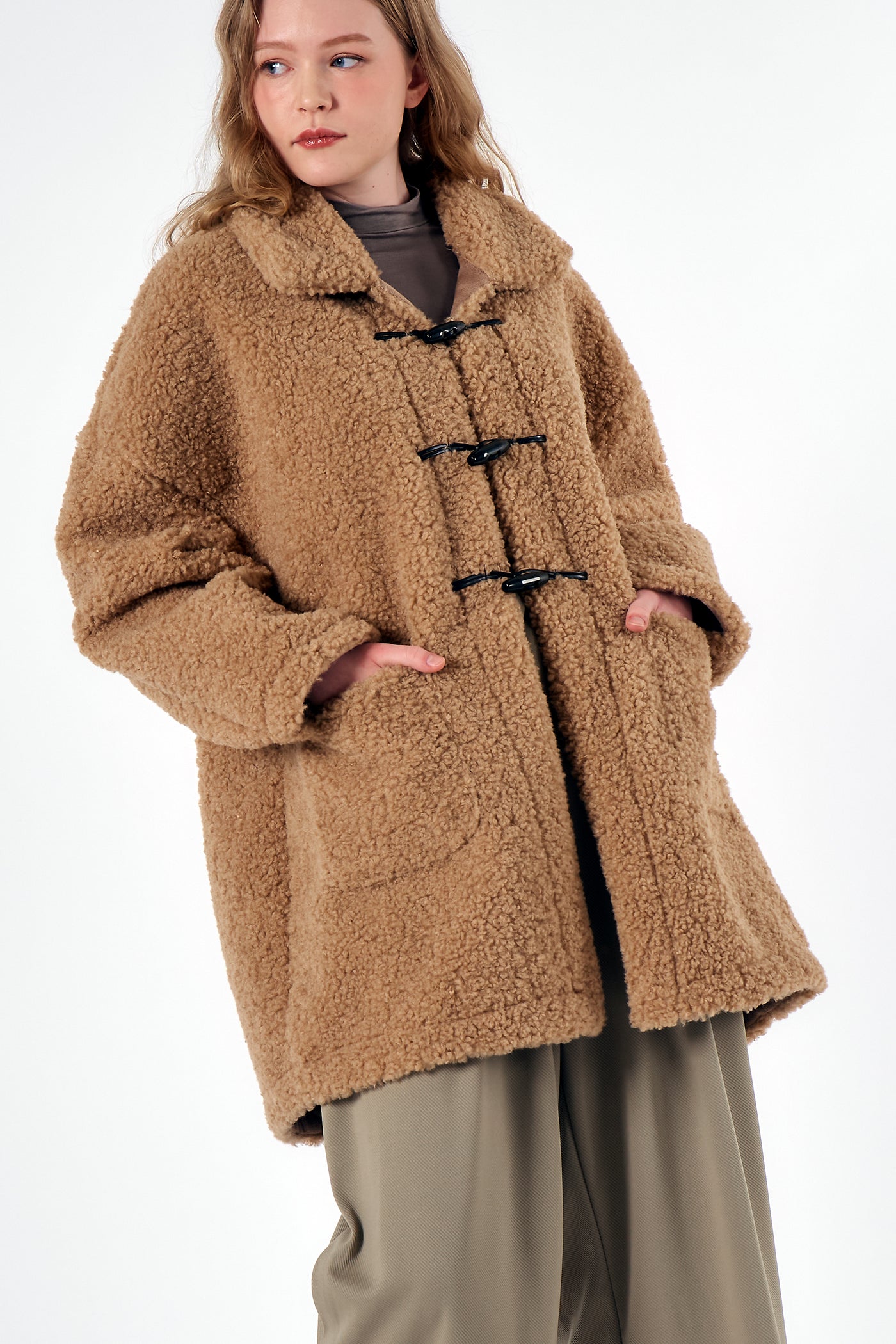 storets.com Carla Boucle Teddy Coat