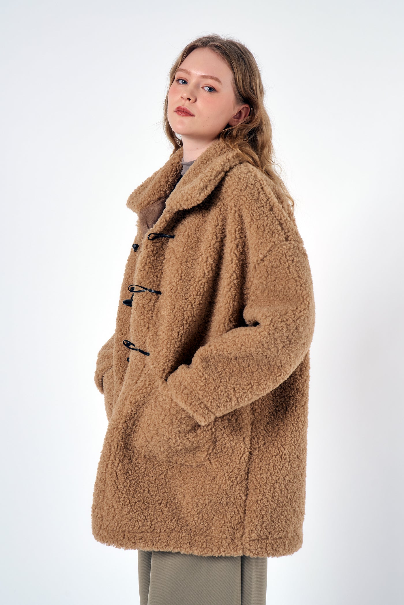 storets.com Carla Boucle Teddy Coat