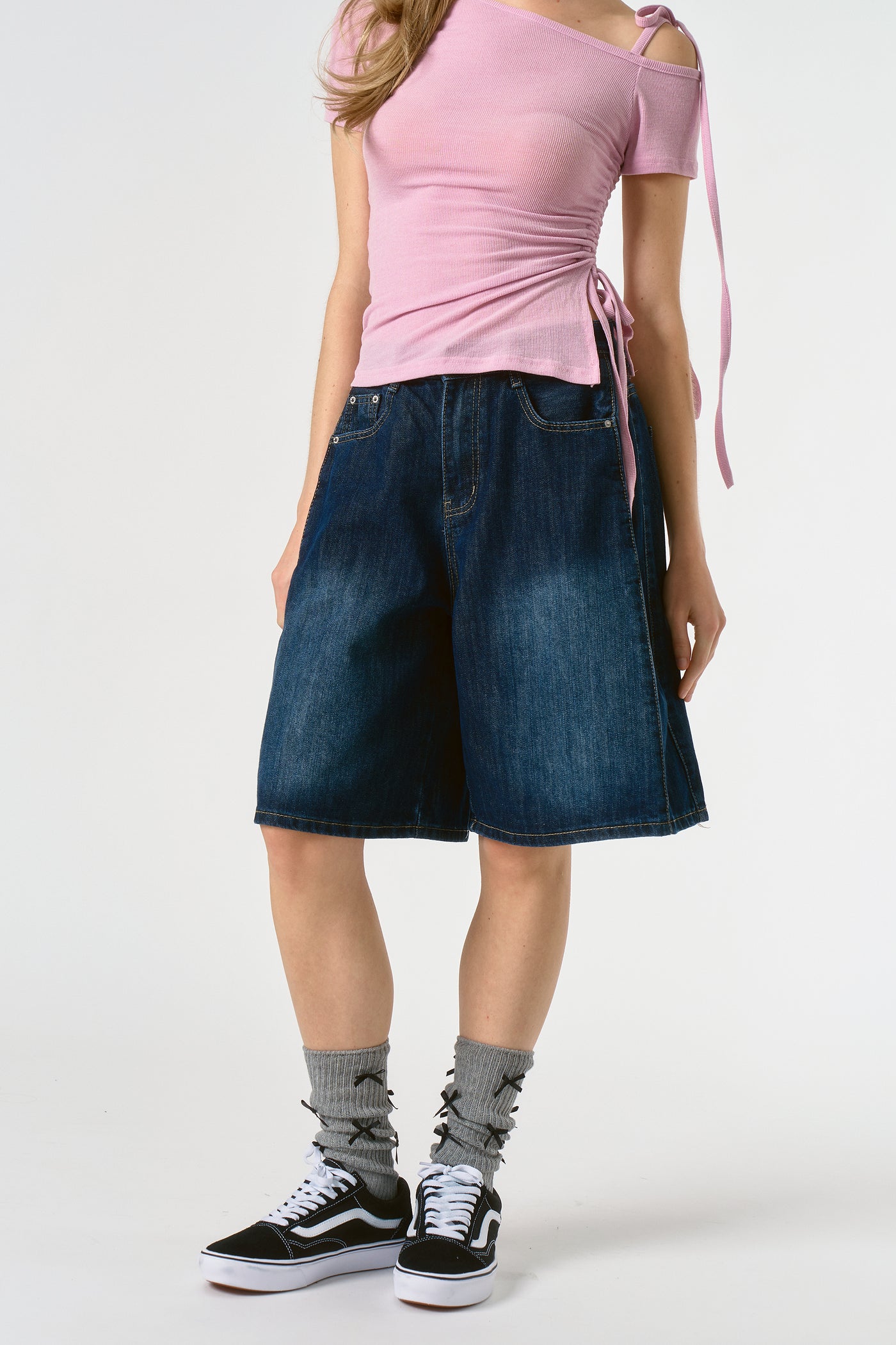 storets.com Kara Oversized Bermuda Jeans