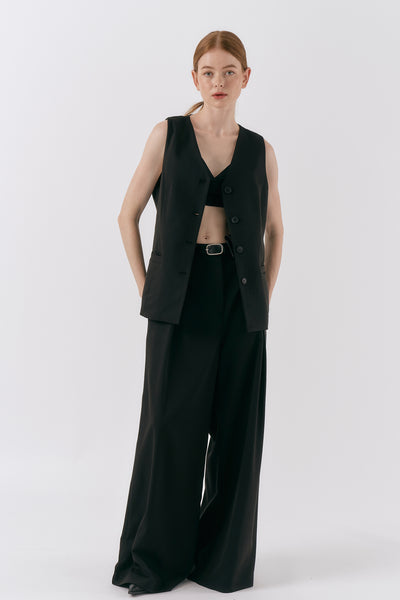 storets.com Evie Oversized Sleeveless Jacket