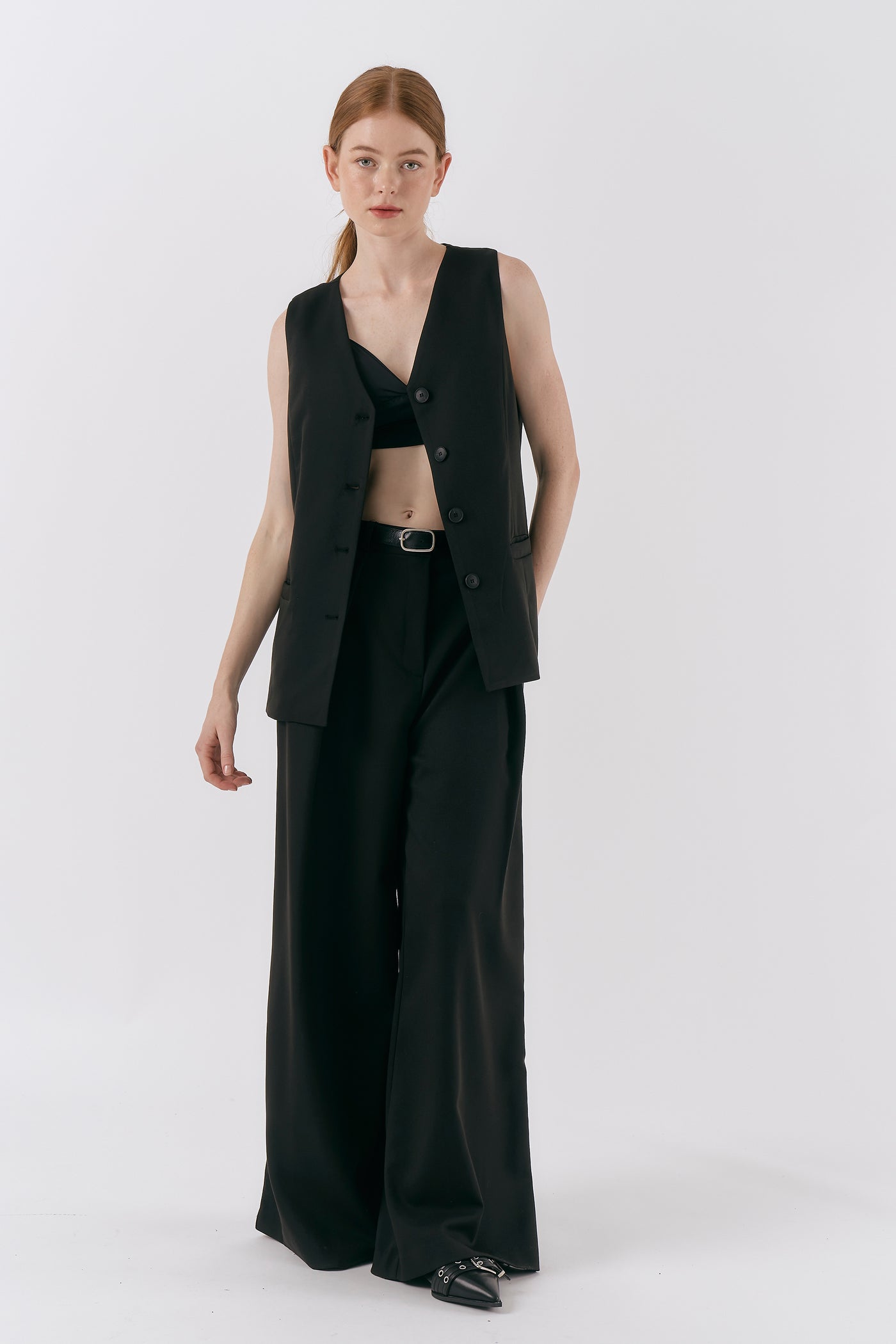 storets.com Evie Oversized Sleeveless Jacket