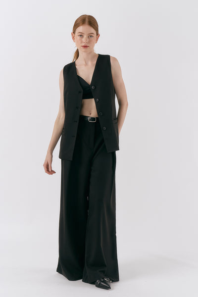 storets.com Evie Oversized Sleeveless Jacket