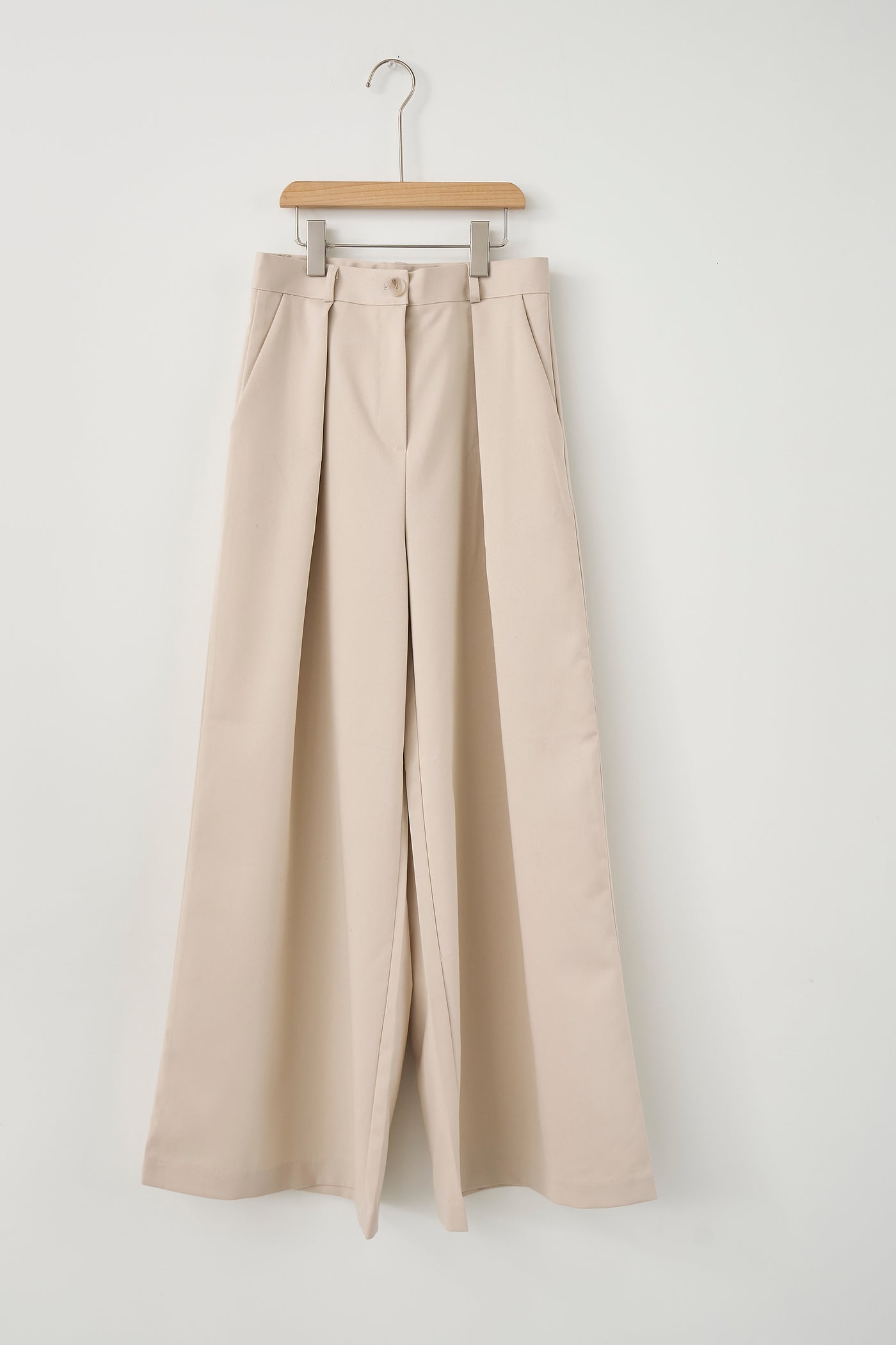 storets.com Evie Wide Legged Pants