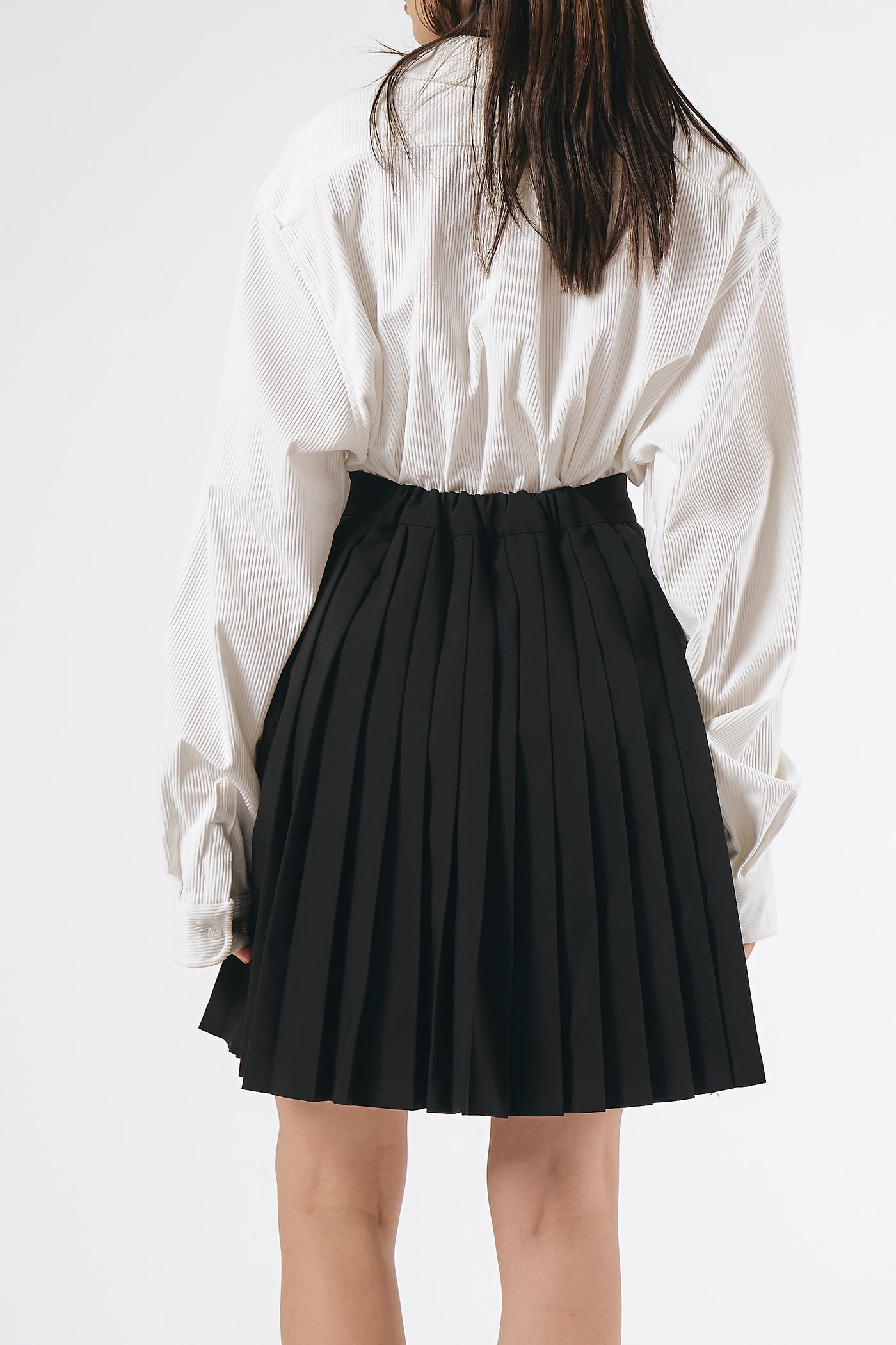 storets.com Folli Pleated Skirt