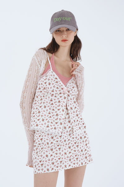 storets.com Gemma Floral Mini Skirt