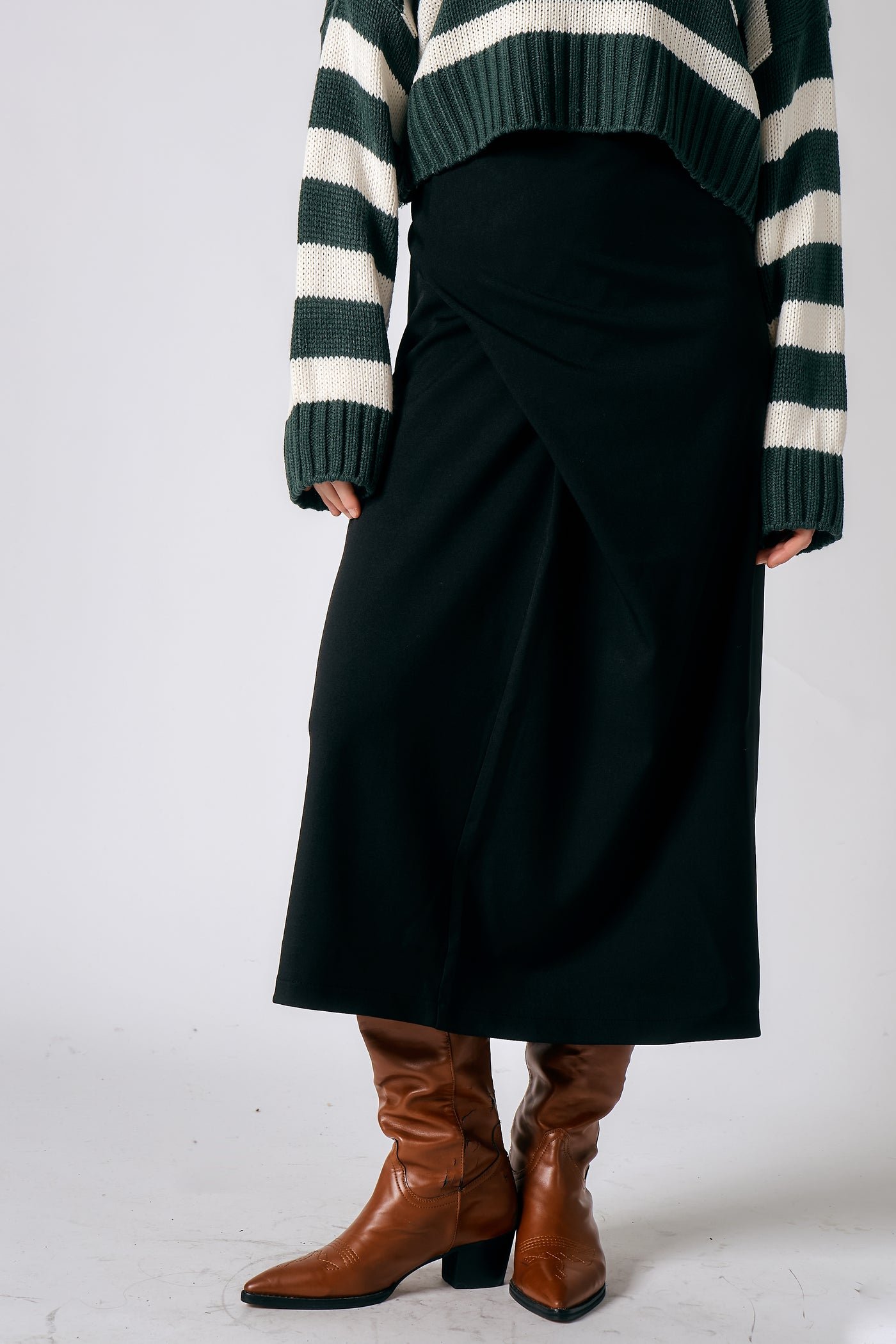 storets.com Hazel Wrap Effect Skirt