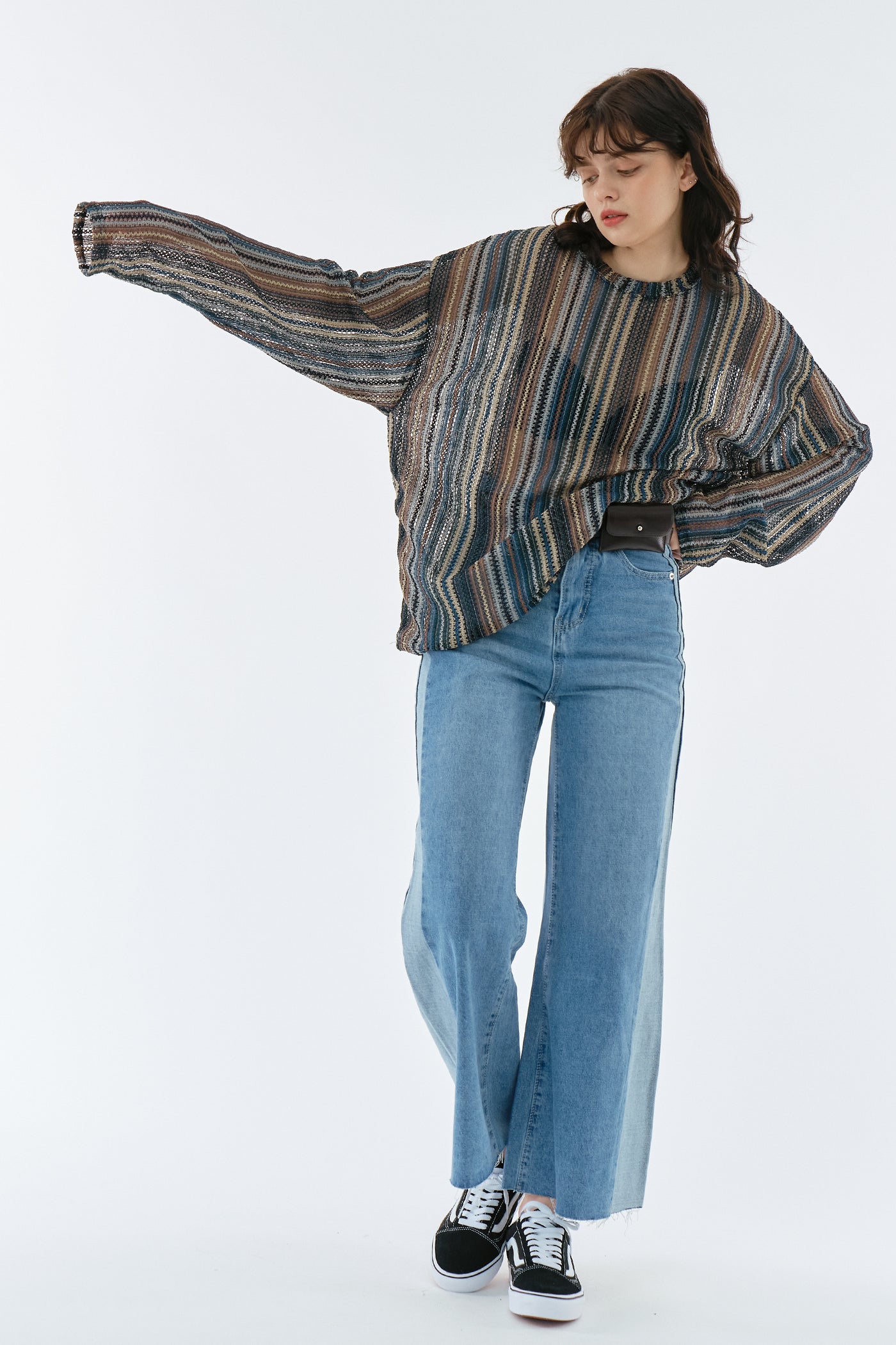 storets.com Daphne Flare Legged Jeans