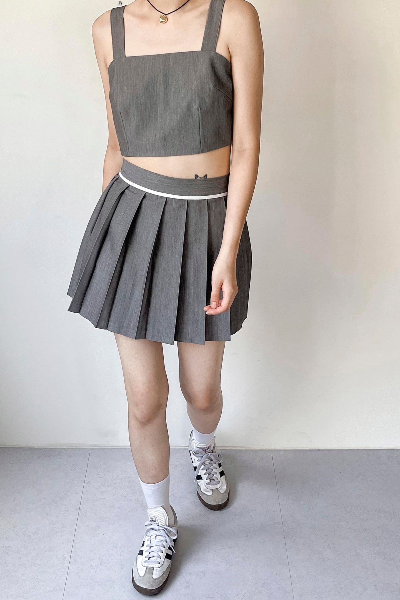 storets.com Mindy Cropped Top