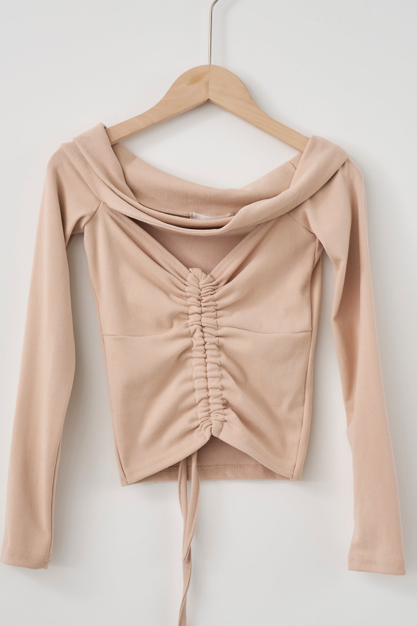 storets.com Peony Cut Out Top
