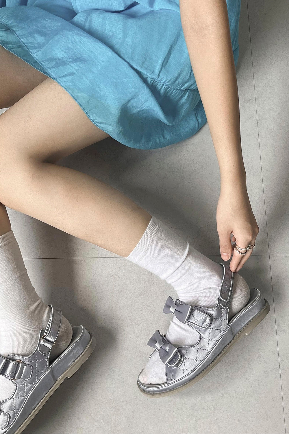 storets.com Quilted Sandals w/Bows