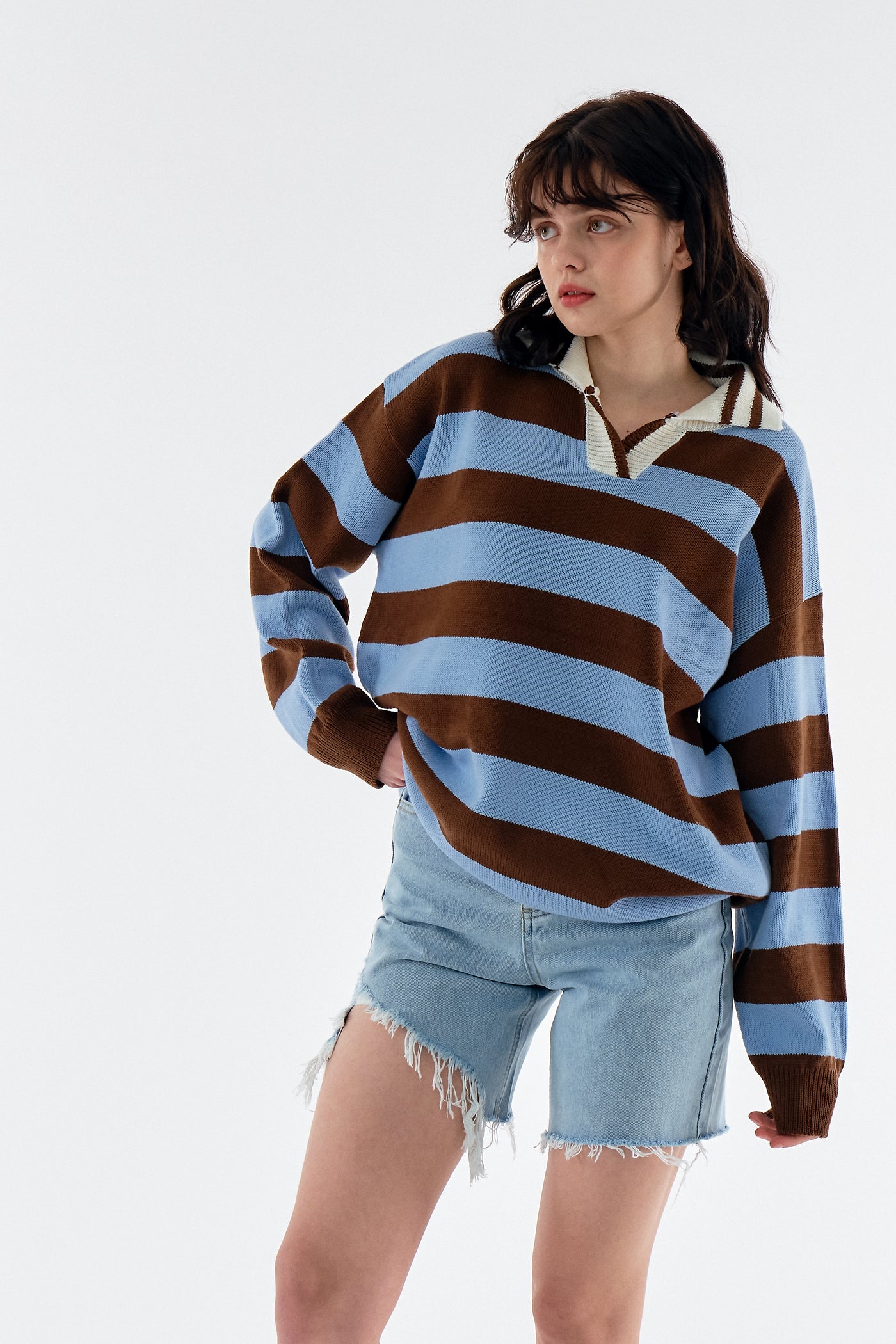 storets.com Rosy Stripe Collar Sweater