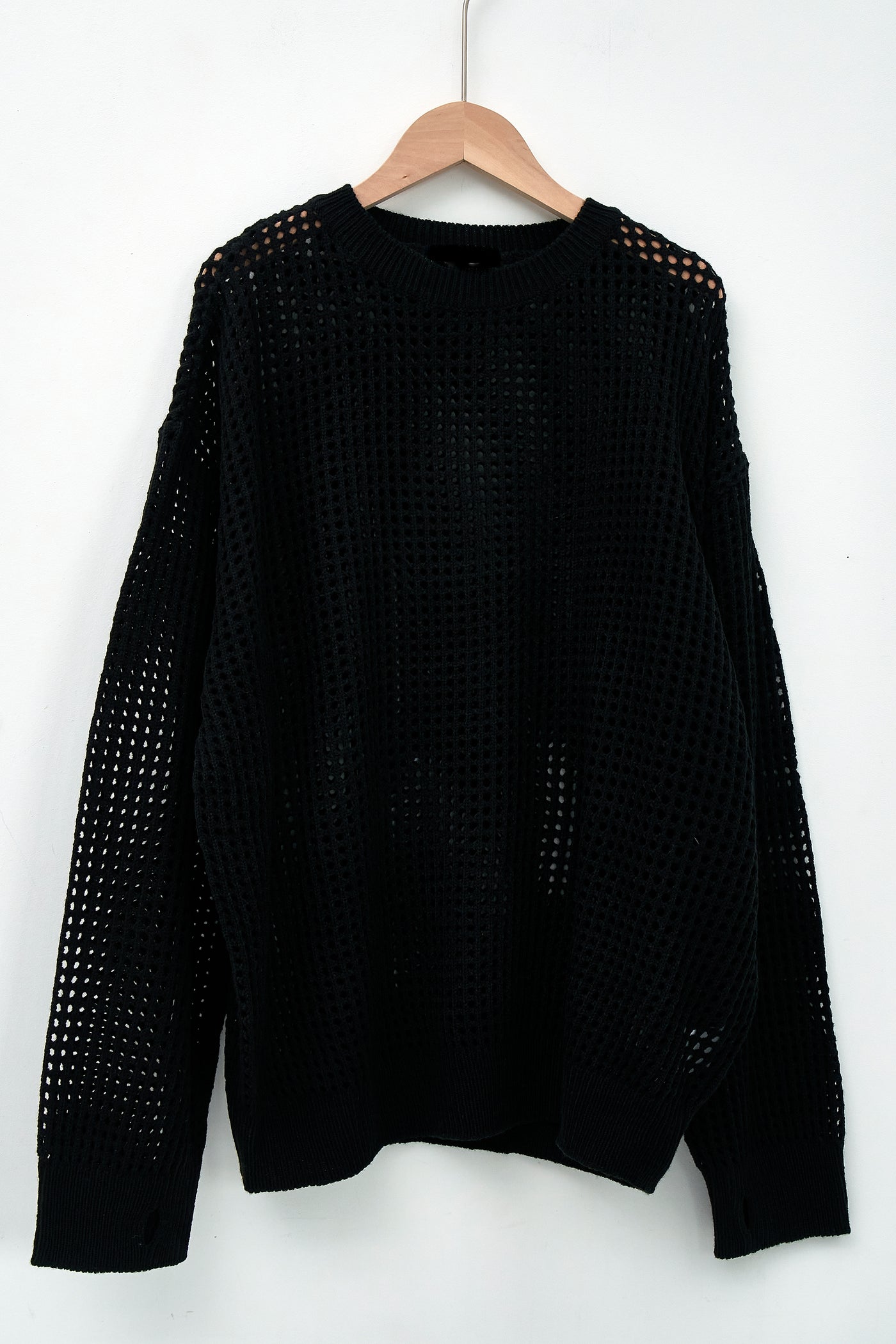 storets.com Scottie Roundneck Sweater