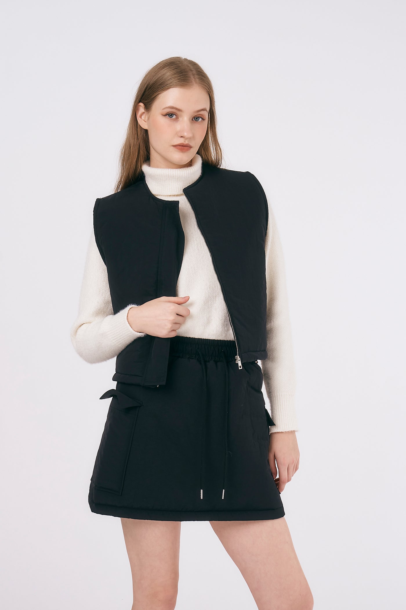 storets.com Skylar Nylon Cropped Vest