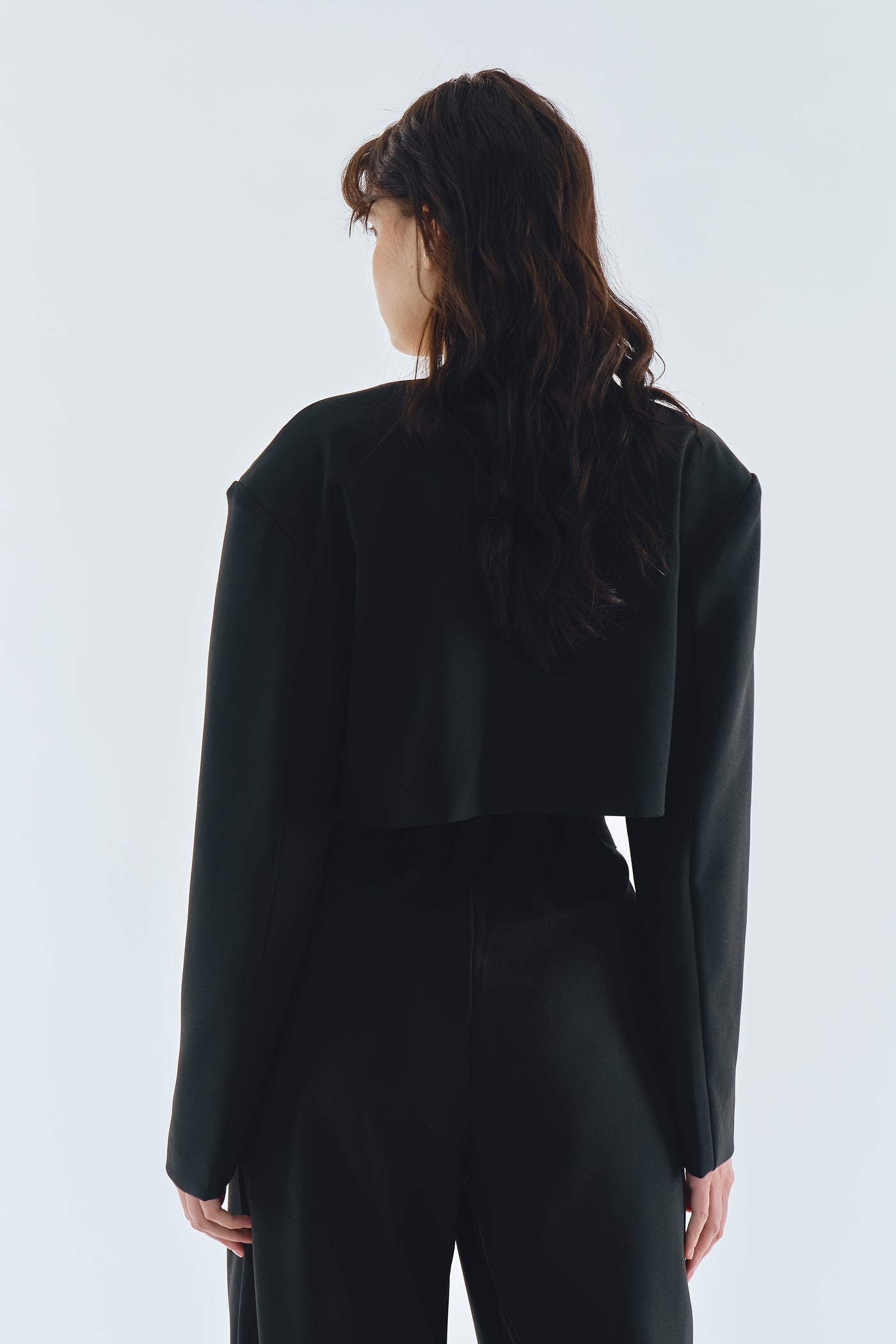 storets.com Sophia Cropped Jacket