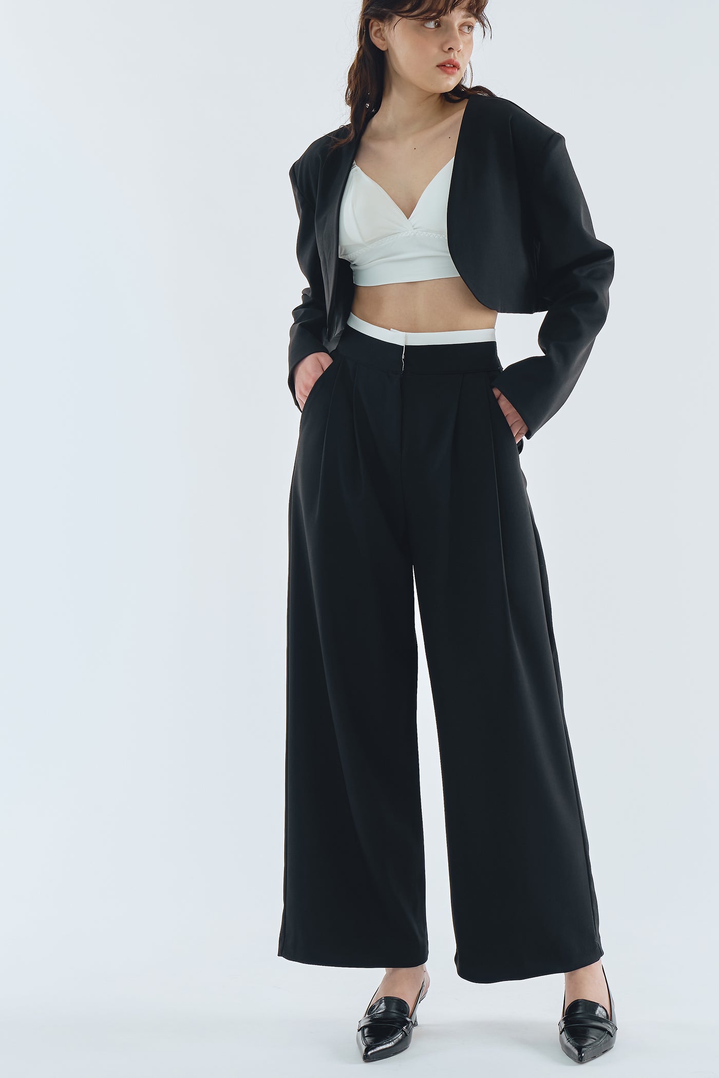 storets.com Sophia Cropped Jacket