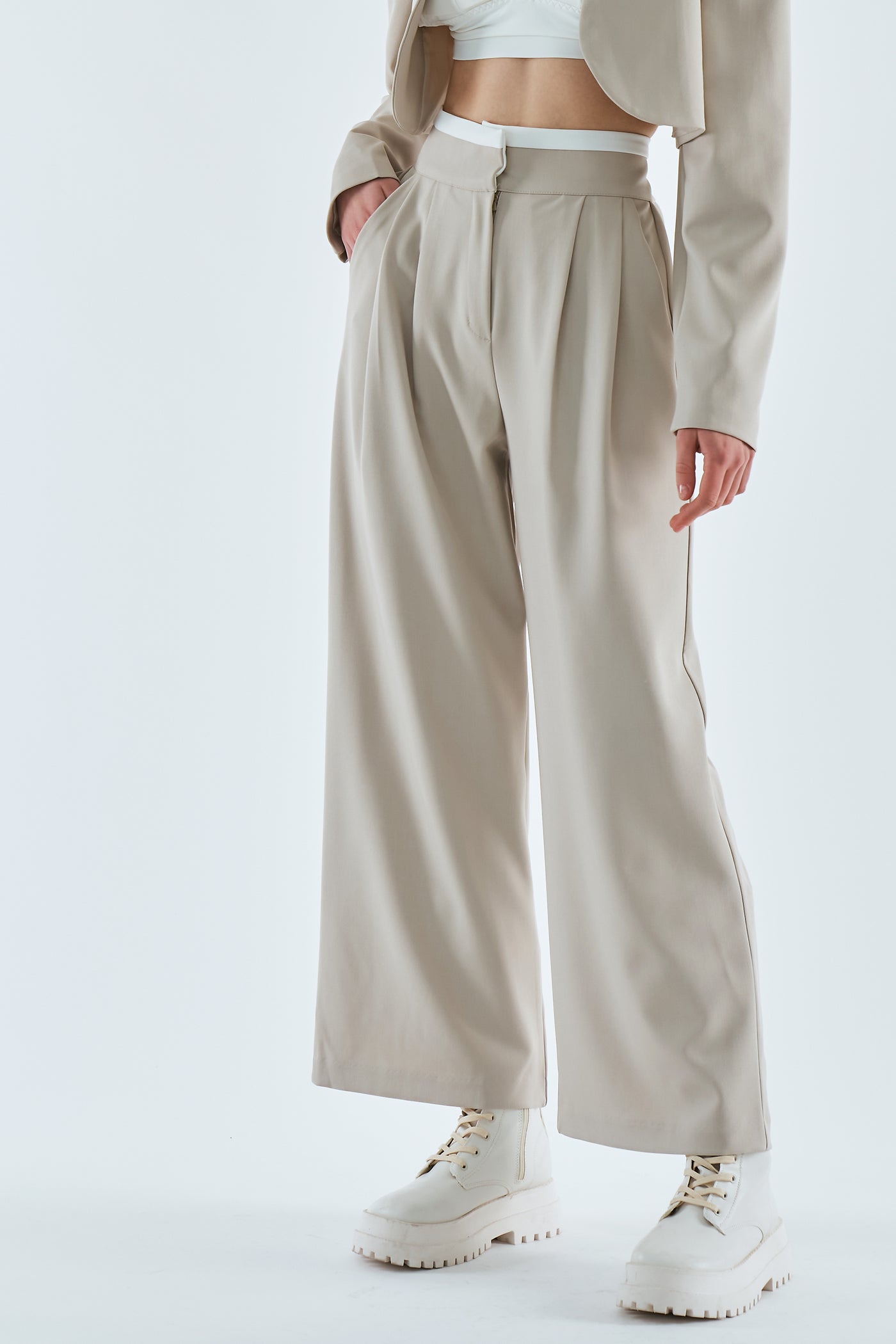 storets.com Sophia Wide-Legged Pants