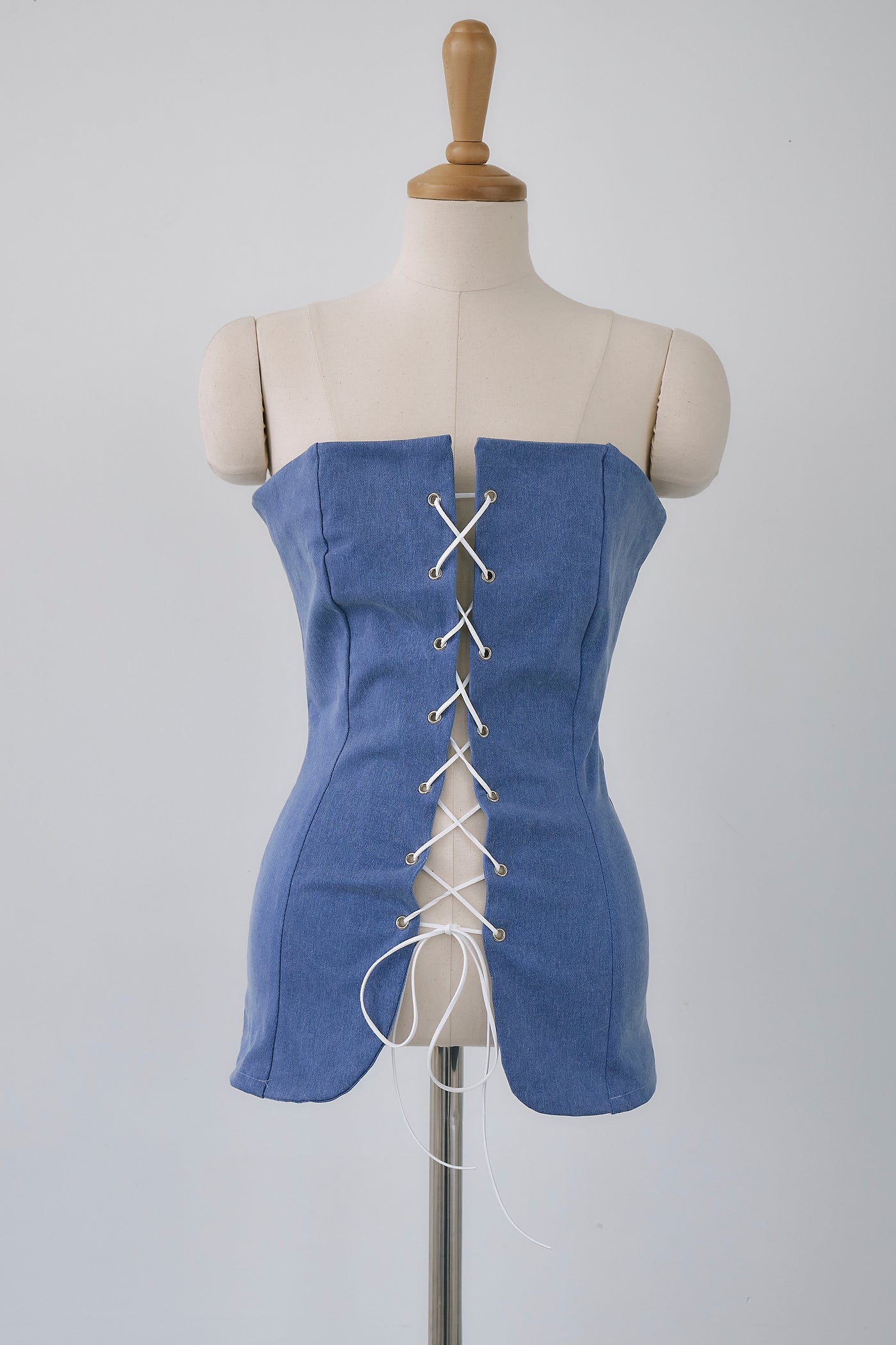 storets.com Talia Lace-up Top