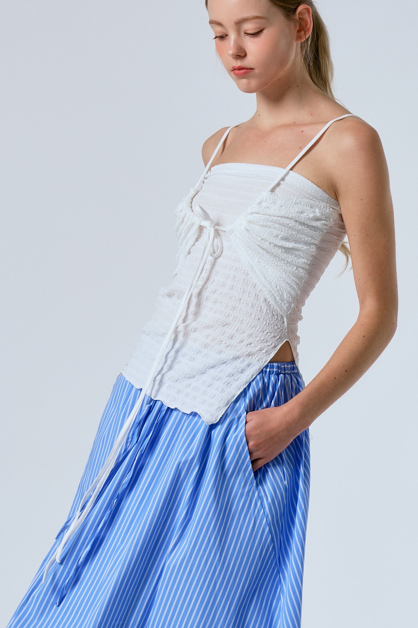 storets.com Yusra Strap Tube Top