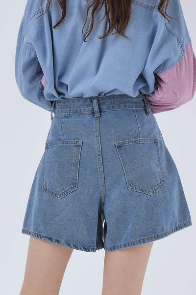 storets.com Zoe Pintucked Denim Shorts