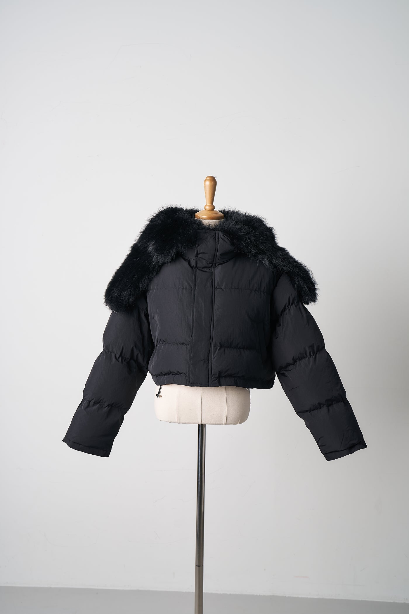 storets.com Evie Faux Fur Trim Puffer Jacket