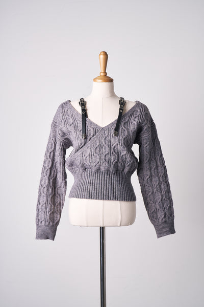 storets.com Maya Shoulder Strap Sweater
