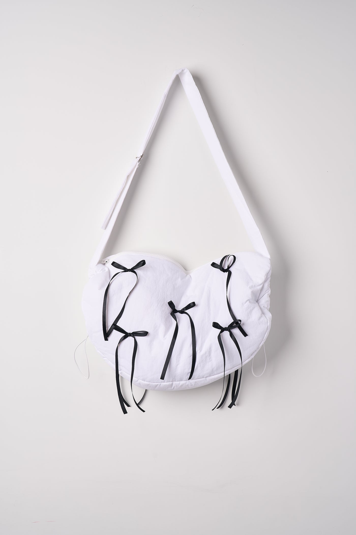 storets.com Bailey Bows Nylon Bag