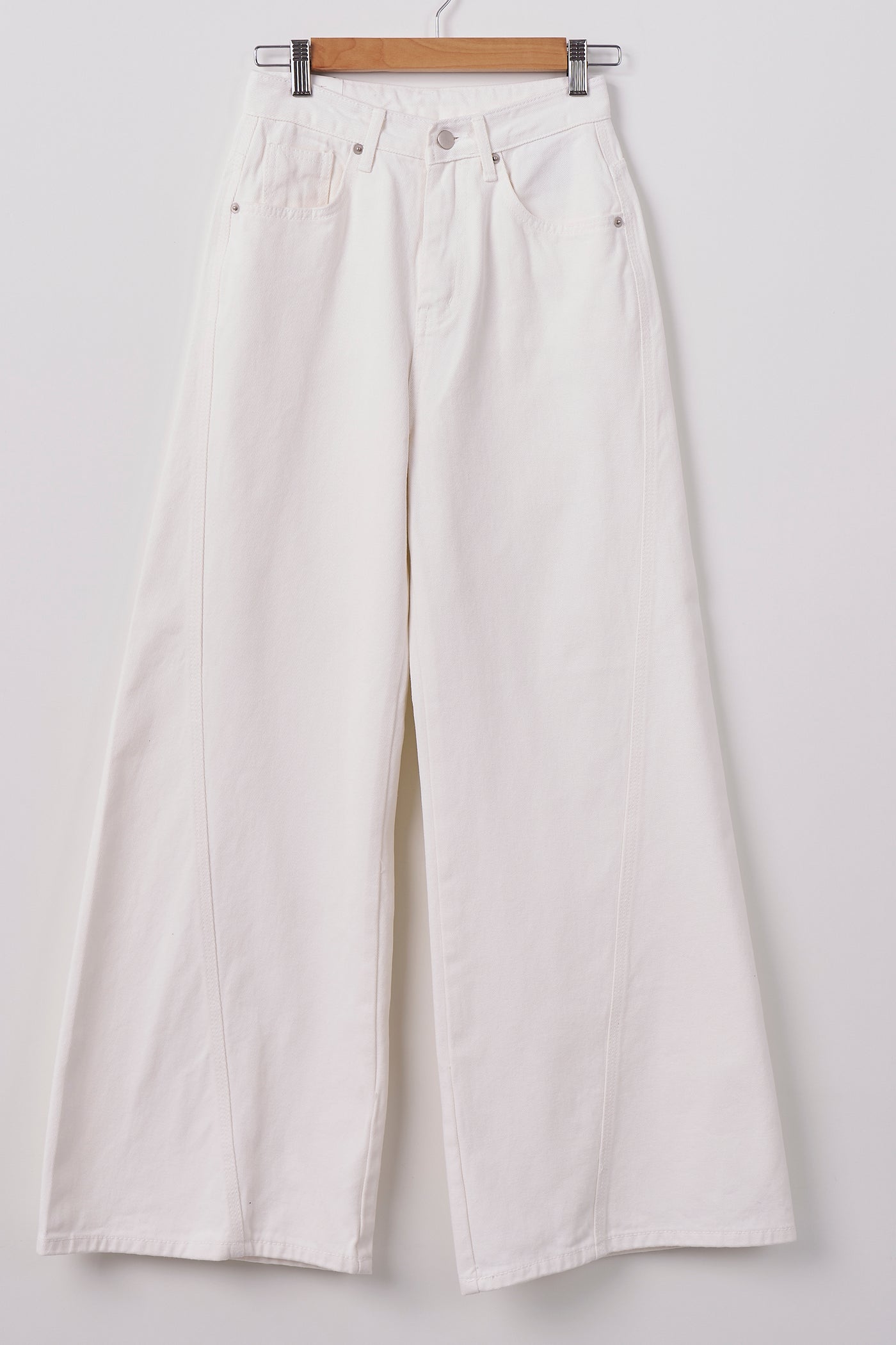 storets.com Ashly Flared Jeans