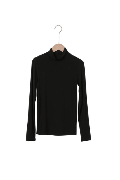storets.com Binny Turtleneck Top