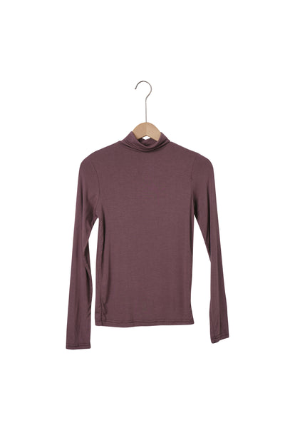 storets.com Binny Turtleneck Top