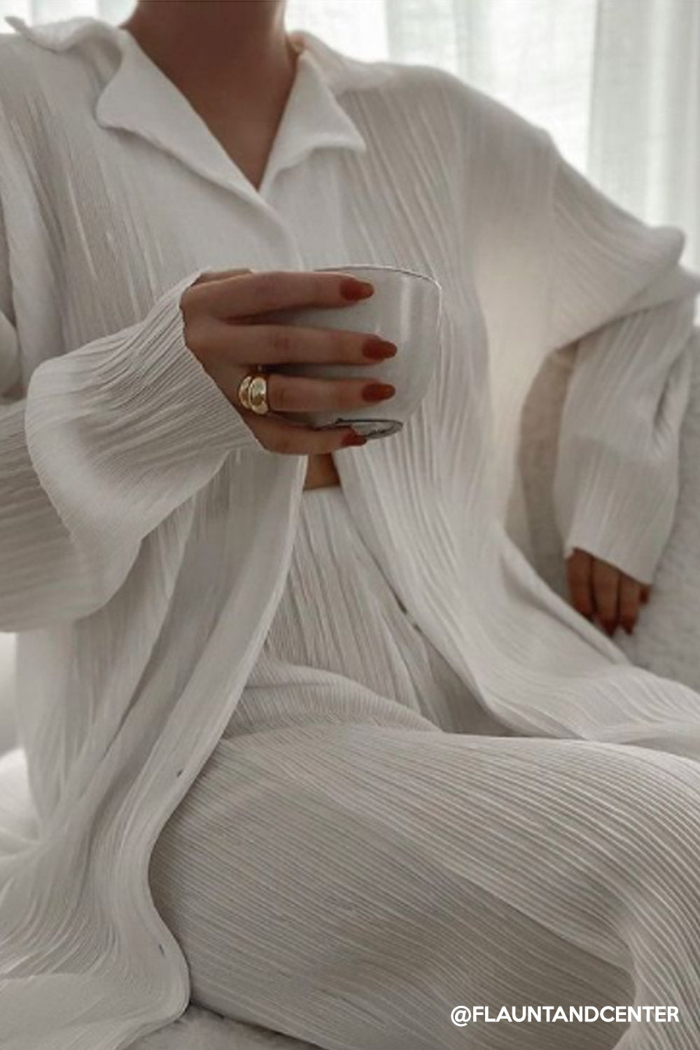 storets.com Maria Oversized Plisse Shirt