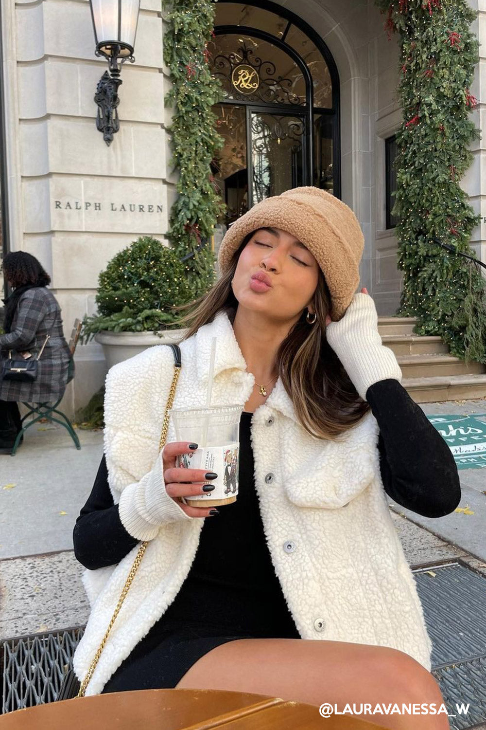 storets.com Cleo Borg Teddy Vest