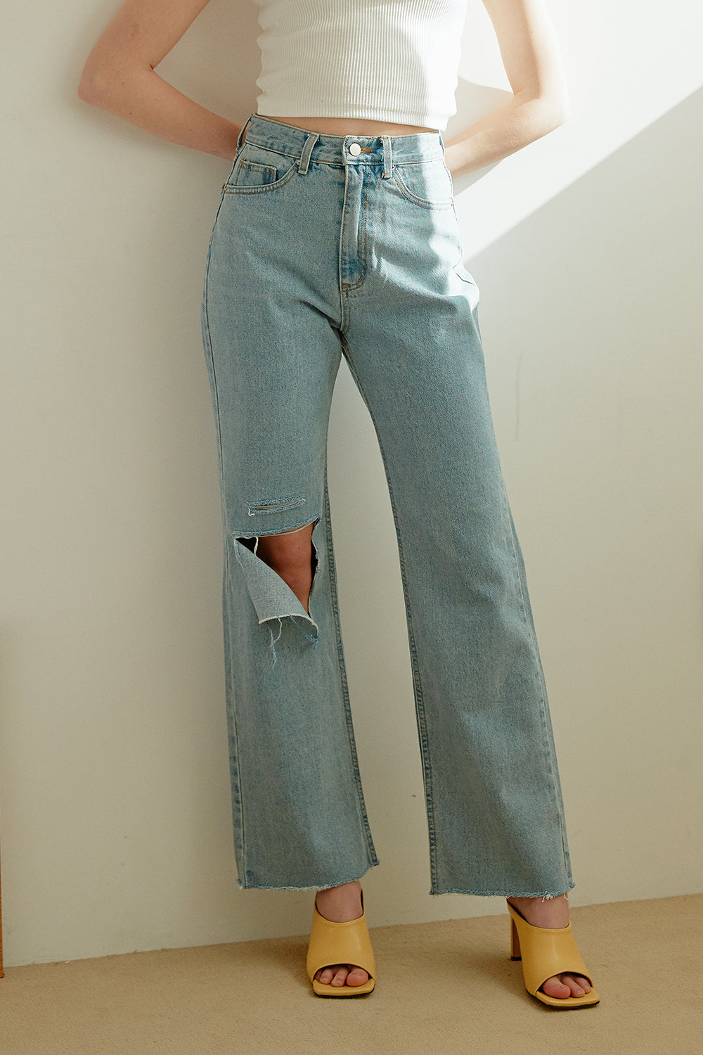 storets.com Haily Slash Ripped Jeans