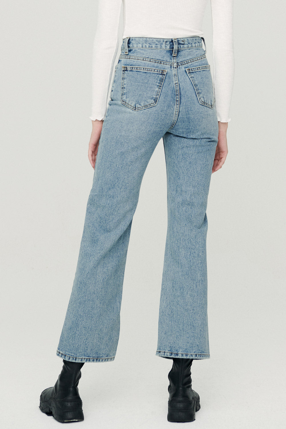 storets.com Lori Wide Leg Jeans