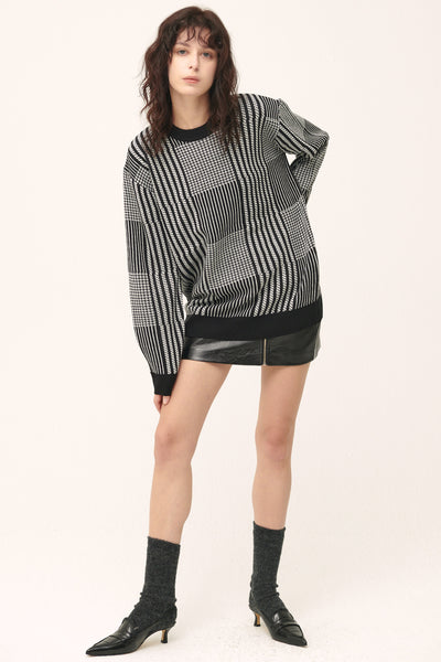 storets.com [NEW] Madison Sweater in Plaid