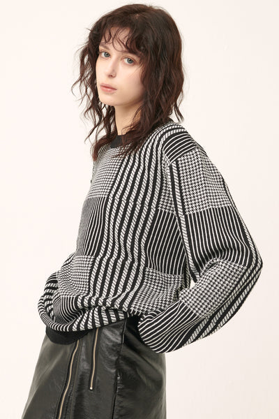 storets.com [NEW] Madison Sweater in Plaid
