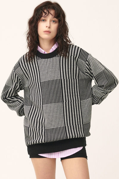 storets.com [NEW] Madison Sweater in Plaid