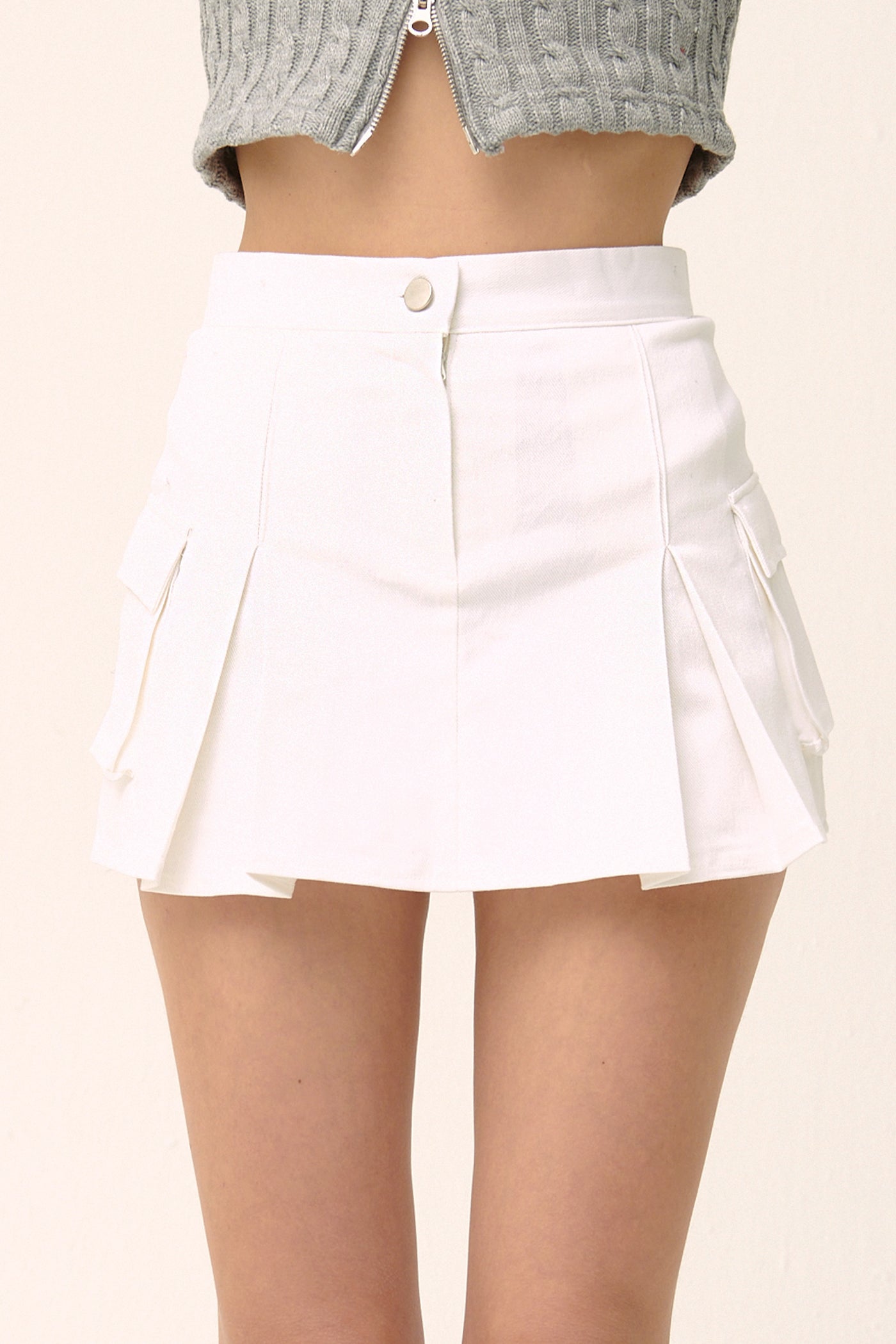 storets.com [NEW]Mia Cargo Mini Skort