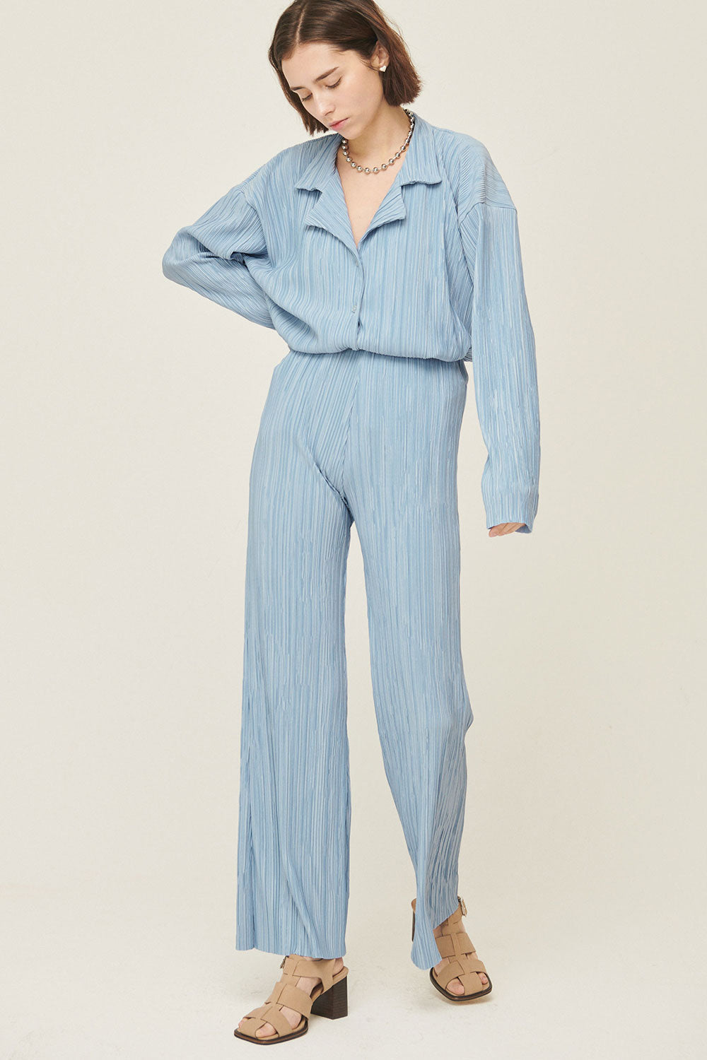 storets.com Maria Flared Leg Plisse Pants