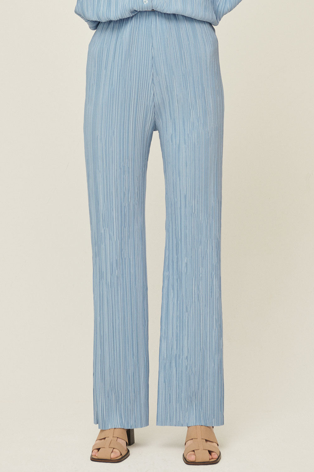 storets.com Maria Flared Leg Plisse Pants