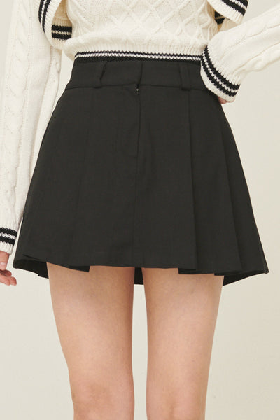 storets.com Sienna Kick Pleats Skirt