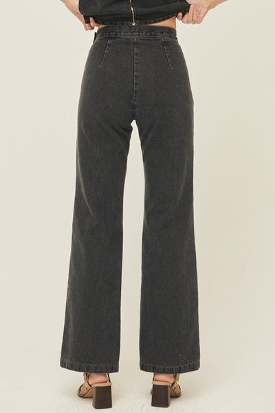 storets.com Harper Straight Leg Jeans