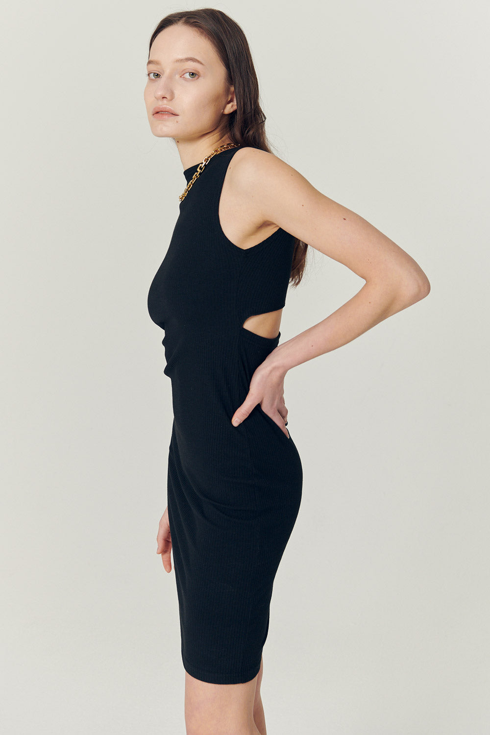 storets.com Samantha Back Cut-Out Midi Dress