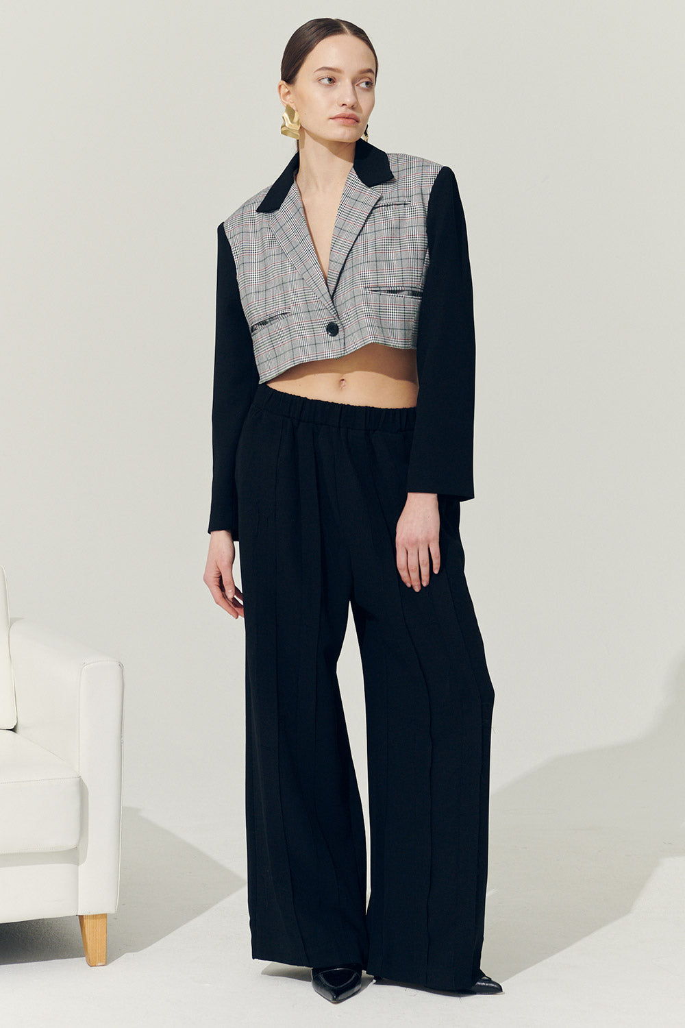 storets.com Re:born Daisy One Button Crop Blazer