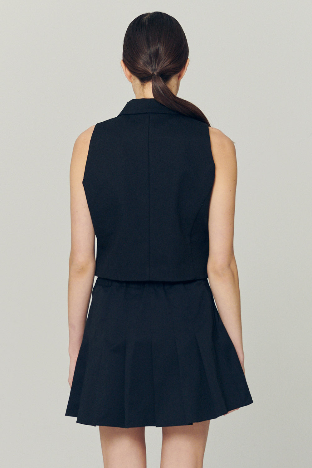 storets.com Gracie Suit Vest