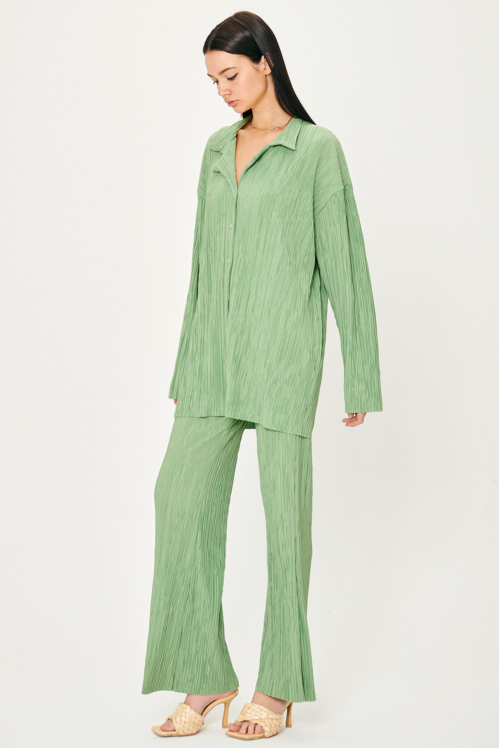 storets.com Maria Oversized Plisse Shirt